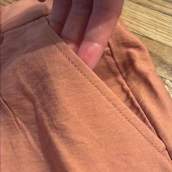 Banana Republic Orange Bermuda Shorts Tailored Design - Picture 7 of 15